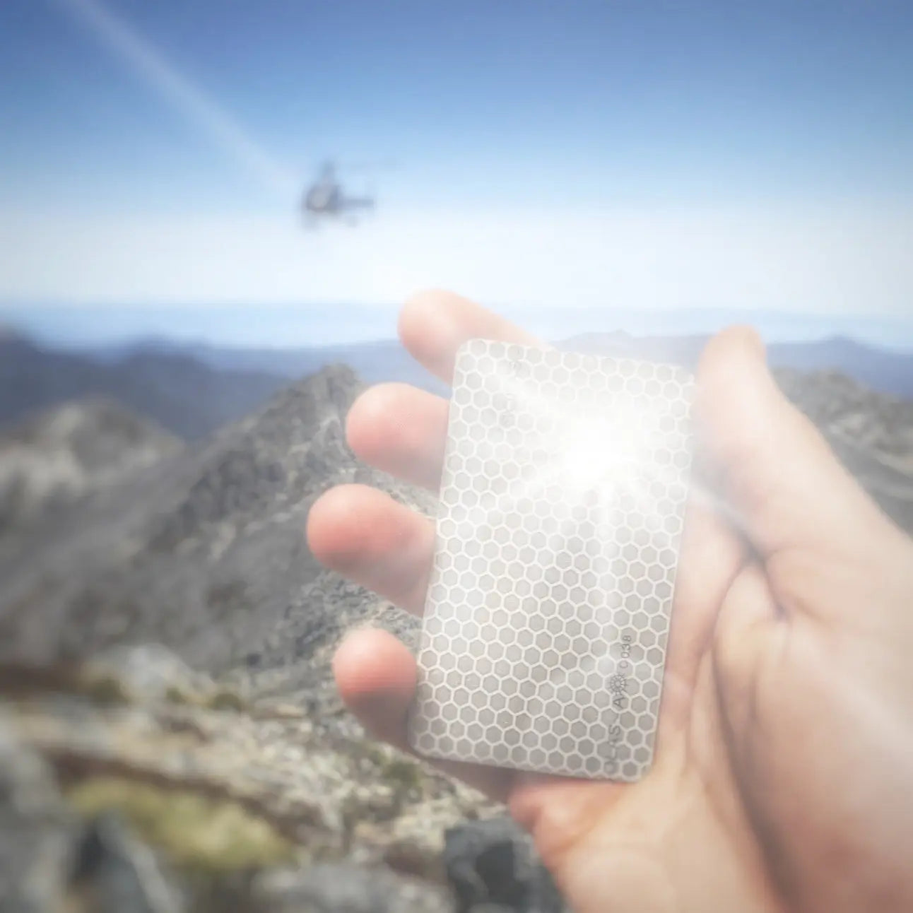 Sight Card - Field of Vision Amplifier for Signaling and Illumination Superesse Straps LLC